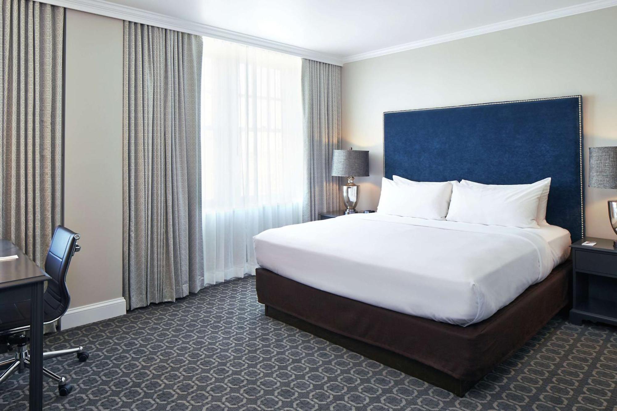 Redmont - Curio Collection By Hilton 4* Birmingham