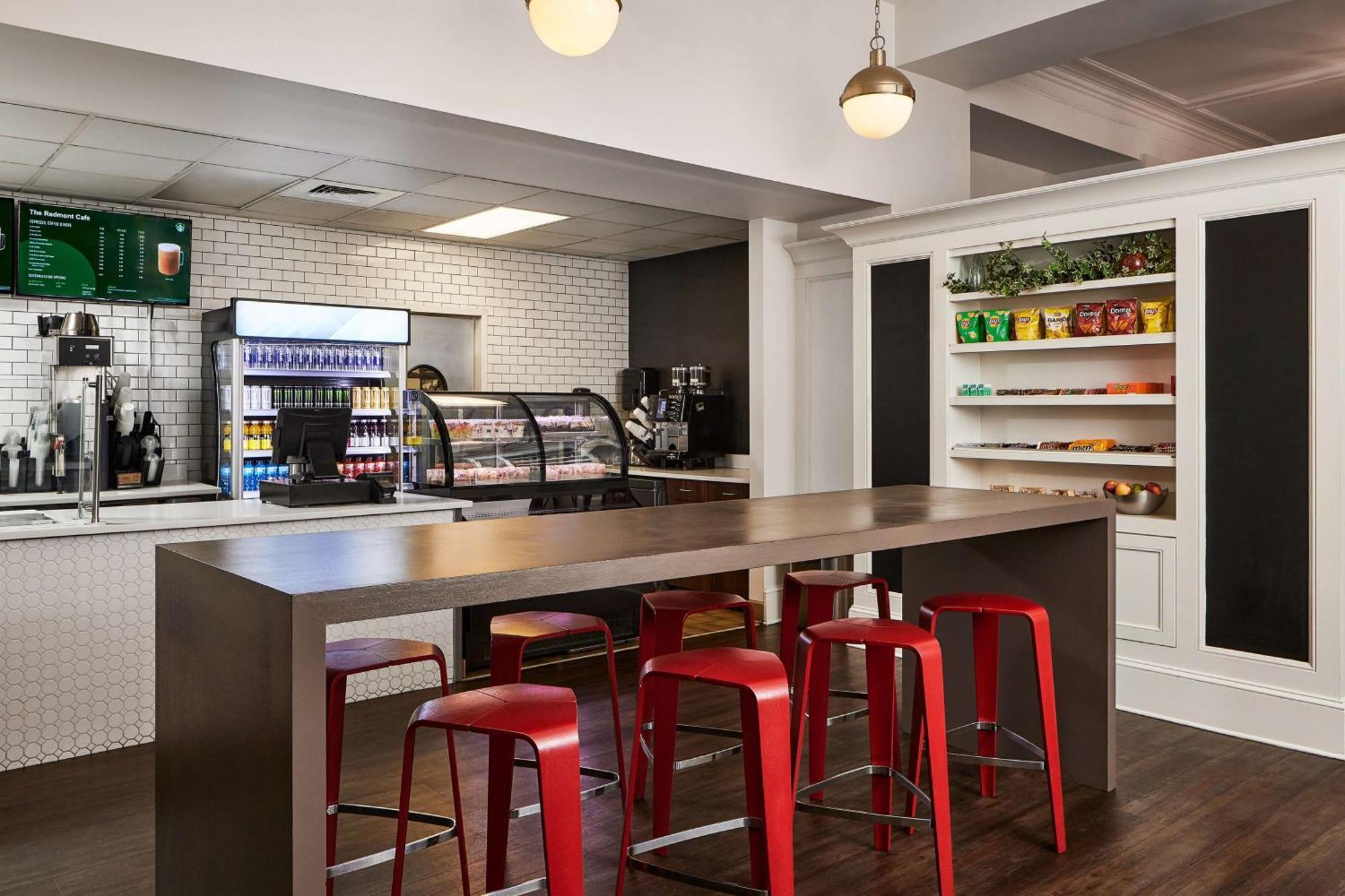 Redmont - Curio Collection By Hilton Hotel 4*