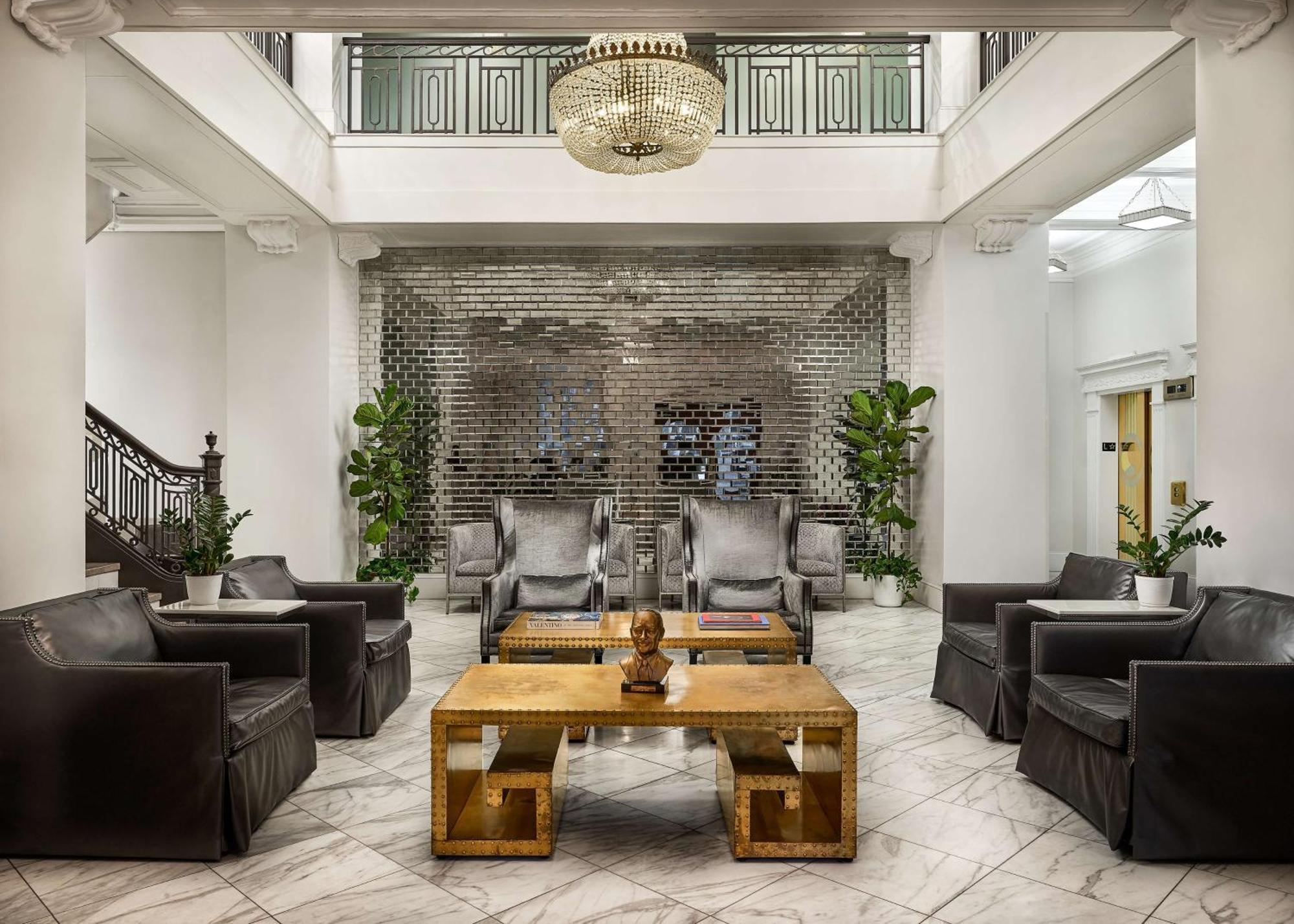 Redmont - Curio Collection By Hilton 4* Birmingham