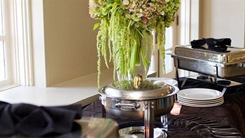 Redmont - Curio Collection By Hilton 4*